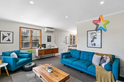 Photo of property in 44 Victory Avenue, Karori, Wellington, 6012