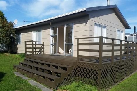 Photo of property in 27 Silvan Place, Bell Block, New Plymouth, 4312