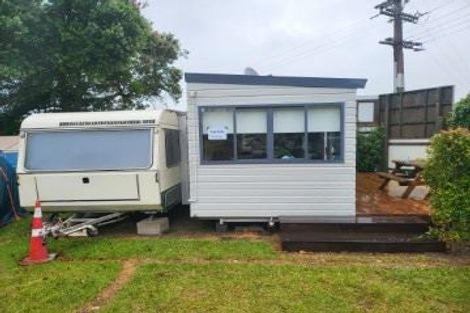 Photo of property in 415 Settlement Road, Puni, Pukekohe, 2678
