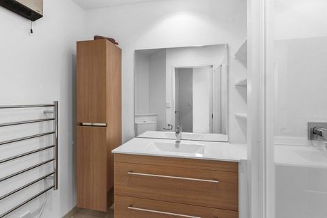Photo of property in 271 Avonhead Road, Avonhead, Christchurch, 8042
