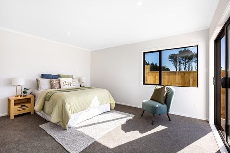 Photo of property in 9 Boeing Way, Newlands, 6037