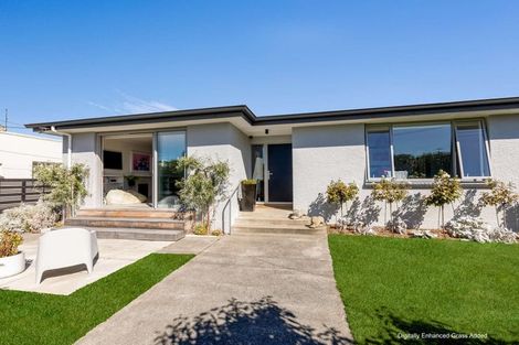 Photo of property in 2 William Street, Gore, 9710