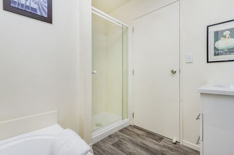 Photo of property in 12b/1 Coronation Street, Belmont, Auckland, 0622