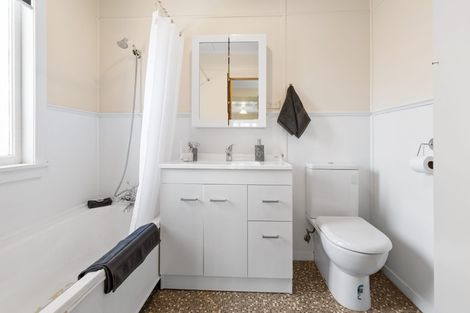 Photo of property in 2 Gibson Road, Tuakau, 2121