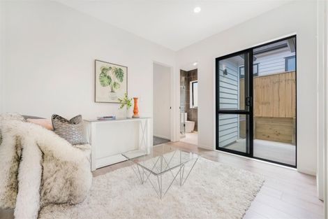 Photo of property in 27 Cloonlyon Drive, Flat Bush, Auckland, 2019