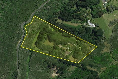 Photo of property in 104 Airlie Road, Plimmerton, Porirua, 5026