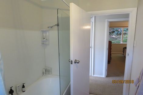 Photo of property in 33 Upoko Road, Hataitai, Wellington, 6021