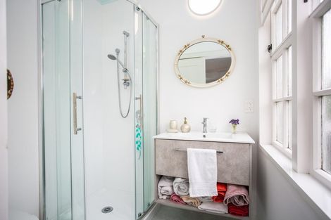 Photo of property in 56 Grosvenor Street, Cambridge, 3434