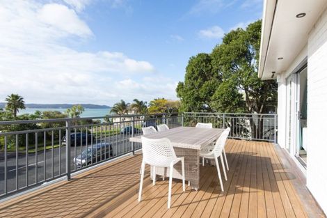 Photo of property in 13 Spinnaker Drive, Te Atatu Peninsula, Auckland, 0610