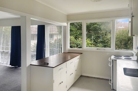 Photo of property in 2/12 Trevethick Grove, Woburn, Lower Hutt, 5010