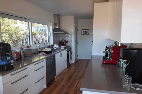 Photo of property in 97 Akaroa Drive, Maupuia, Wellington, 6022