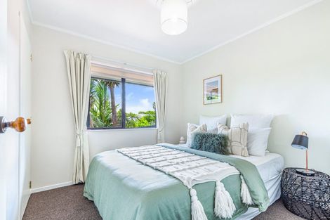 Photo of property in 91a/2 Beach Road, Te Atatu Peninsula, Auckland, 0610