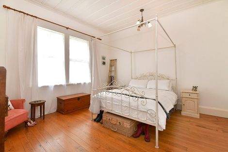 Photo of property in 27 Kowhai Street, Helensville, 0800