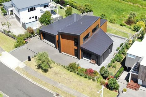 Photo of property in 42 Browns Drive, Waihi Beach, 3611
