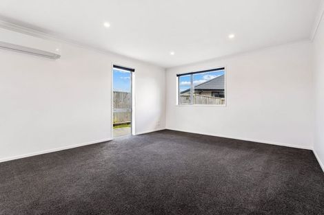 Photo of property in 12 Saint Michaels Crescent, Kelburn, Wellington, 6012