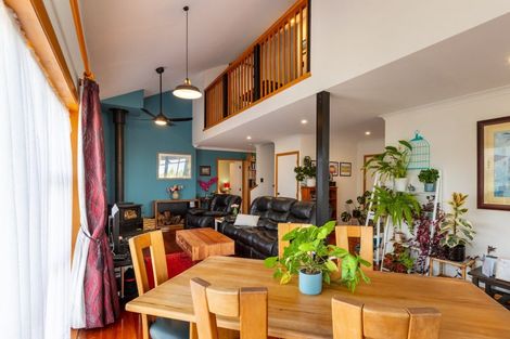 Photo of property in 77 Mclean Street, Woodville, 4920