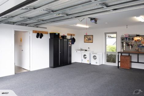 Photo of property in 284 Ballintoy Park Drive, Welcome Bay, Tauranga, 3175