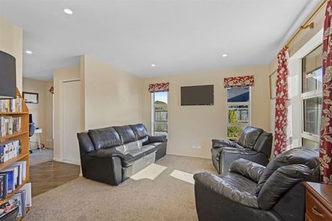 Photo of property in 5 Jozecom Place, Rolleston, 7614