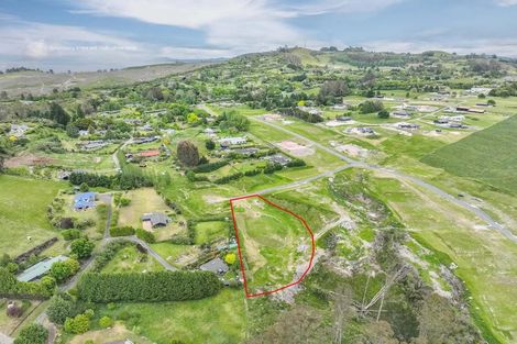 Photo of property in 12 Willow Lane, Acacia Bay, 3385
