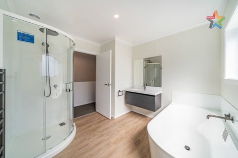 Photo of property in 1/1 Helvetia Grove, Naenae, Lower Hutt, 5011