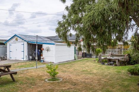 Photo of property in 1 Mcgregor Crescent, Masterton, 5810