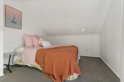 Photo of property in 1/147 Spinella Drive, Bayview, Auckland, 0629