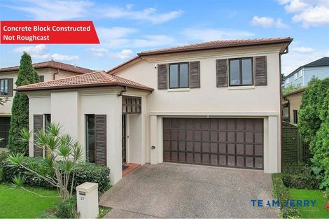 Photo of property in 27 Bridgefield Crescent, Flat Bush, Auckland, 2016