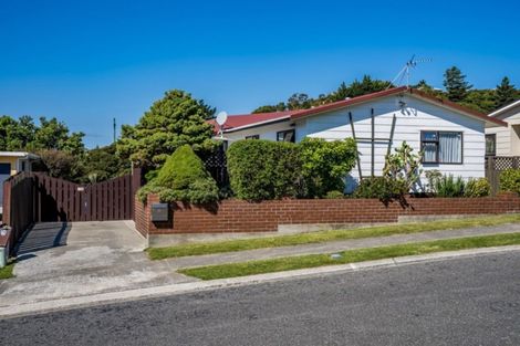 Photo of property in 9 Parkinson Close, Whitby, Porirua, 5024
