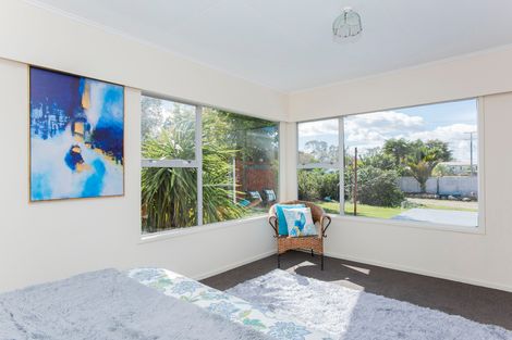 Photo of property in 27 Waingake Road, Manutuke, 4072