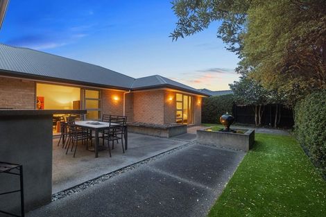 Photo of property in 9 Tawa Place, Parklands, Christchurch, 8083