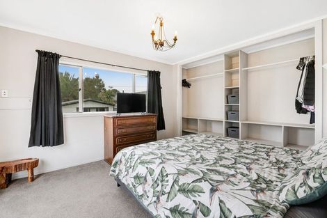 Photo of property in 50 Awaroa Road, Helensville, 0800