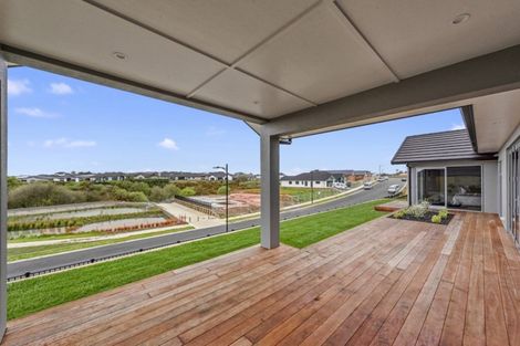 Photo of property in 3 Bosun Place, Te Atatu Peninsula, Auckland, 0610