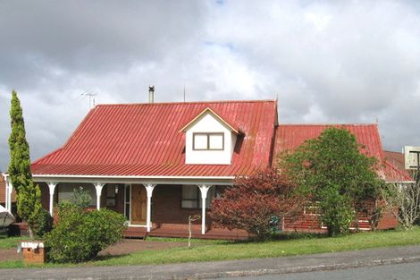 Photo of property in 13 Tatyana Place, Massey, Auckland, 0614