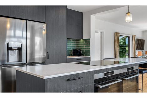 Photo of property in 19 Joyce Crescent, Ilam, Christchurch, 8041