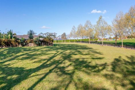 Photo of property in 68 Pomona Road, Kumeu, 0891
