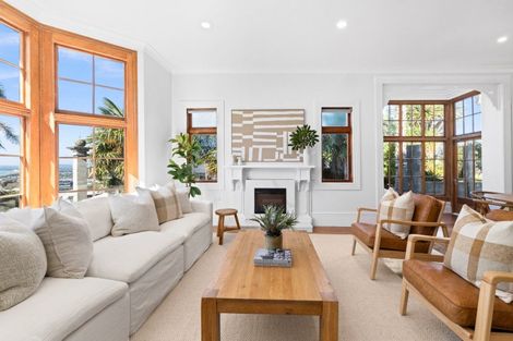 Photo of property in 26 Thompson Road, Bluff Hill, Napier, 4110