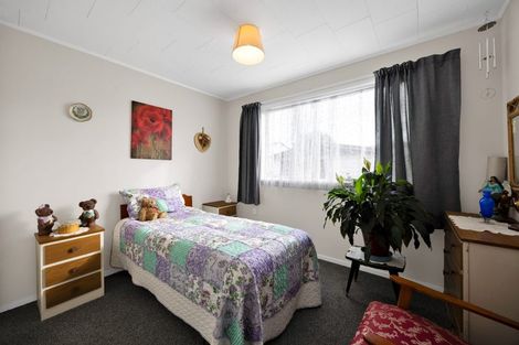 Photo of property in 5 Iredale Road, Hawera, 4610