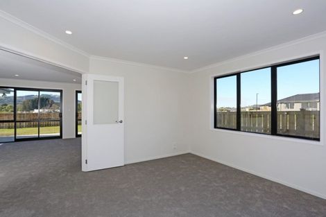 Photo of property in 2 Lippiatt Crescent, Pokeno, 2402