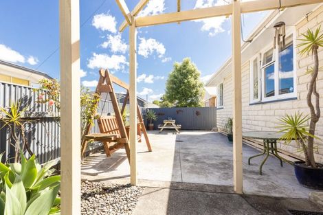Photo of property in 147 Gloucester Street, Taradale, Napier, 4112