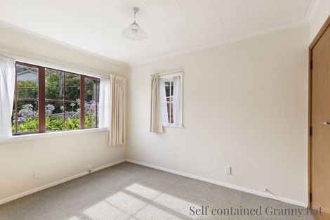 Photo of property in 72 Duthie Street, Karori, Wellington, 6012