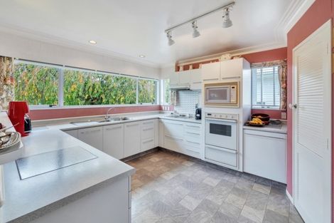 Photo of property in 5 Holden Place, Manukau, Auckland, 2025