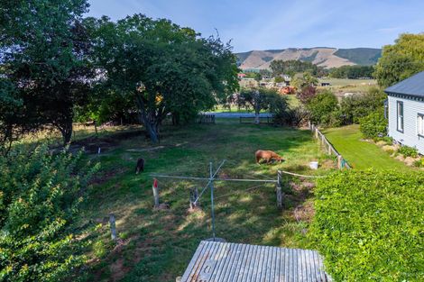 Photo of property in 70 Parsonage Road, Waimate, 7978