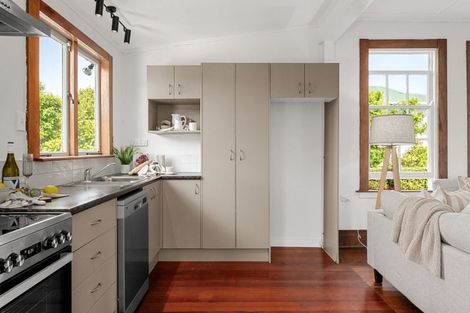 Photo of property in 21 Makomako Street, Frankton, Hamilton, 3204