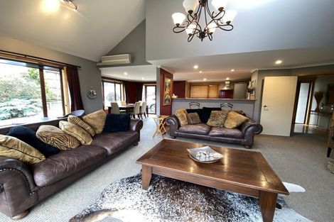 Photo of property in 9 Hillview Place, Wanaka, 9305