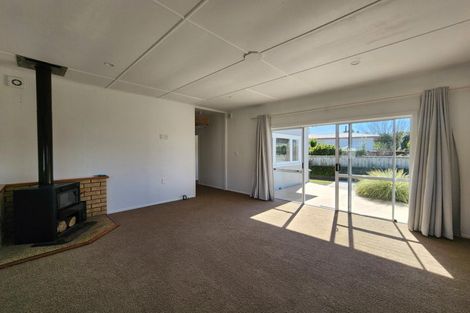 Photo of property in 464 South Road, Omata, New Plymouth, 4374