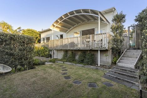 Photo of property in 5b Pacific View Road, Papamoa Beach, Papamoa, 3118