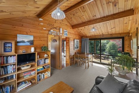 Photo of property in 12 Tirimoana Terrace, Anakiwa, Picton, 7281