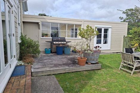 Photo of property in 24 Lincoln Street, Brooklyn, Wellington, 6021