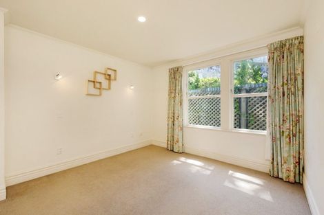 Photo of property in 23f5 Glenbervie Terrace, Thorndon, Wellington, 6011