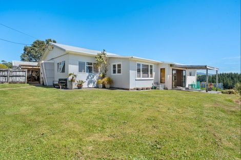 Photo of property in 38 Atkinson Road, Hurworth, New Plymouth, 4371